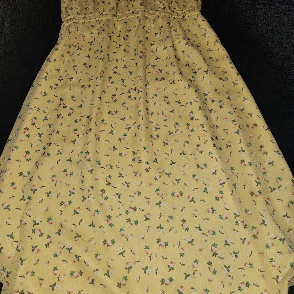 LOFT Butter Yellow Smocked Ditsy Floral Chiffon Lined Midi Dress Largw EUC - Picture 7 of 10